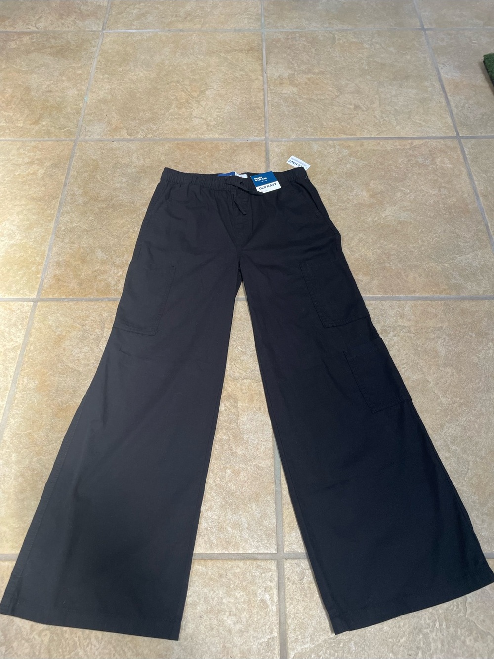Old Navy Black Wide-Leg Cargo Pants for Kids